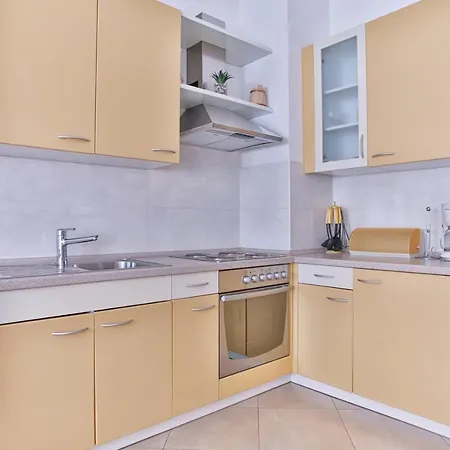 Apartment Istriensonne - Haus Anto *